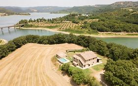 Casale Al Lago
